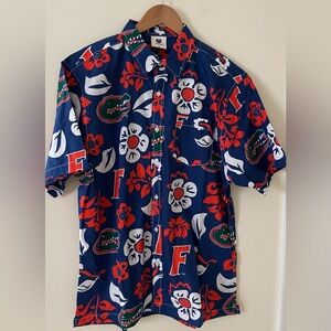 Brand New Florida Gators Hawaiian Button-Up Shirt.💙